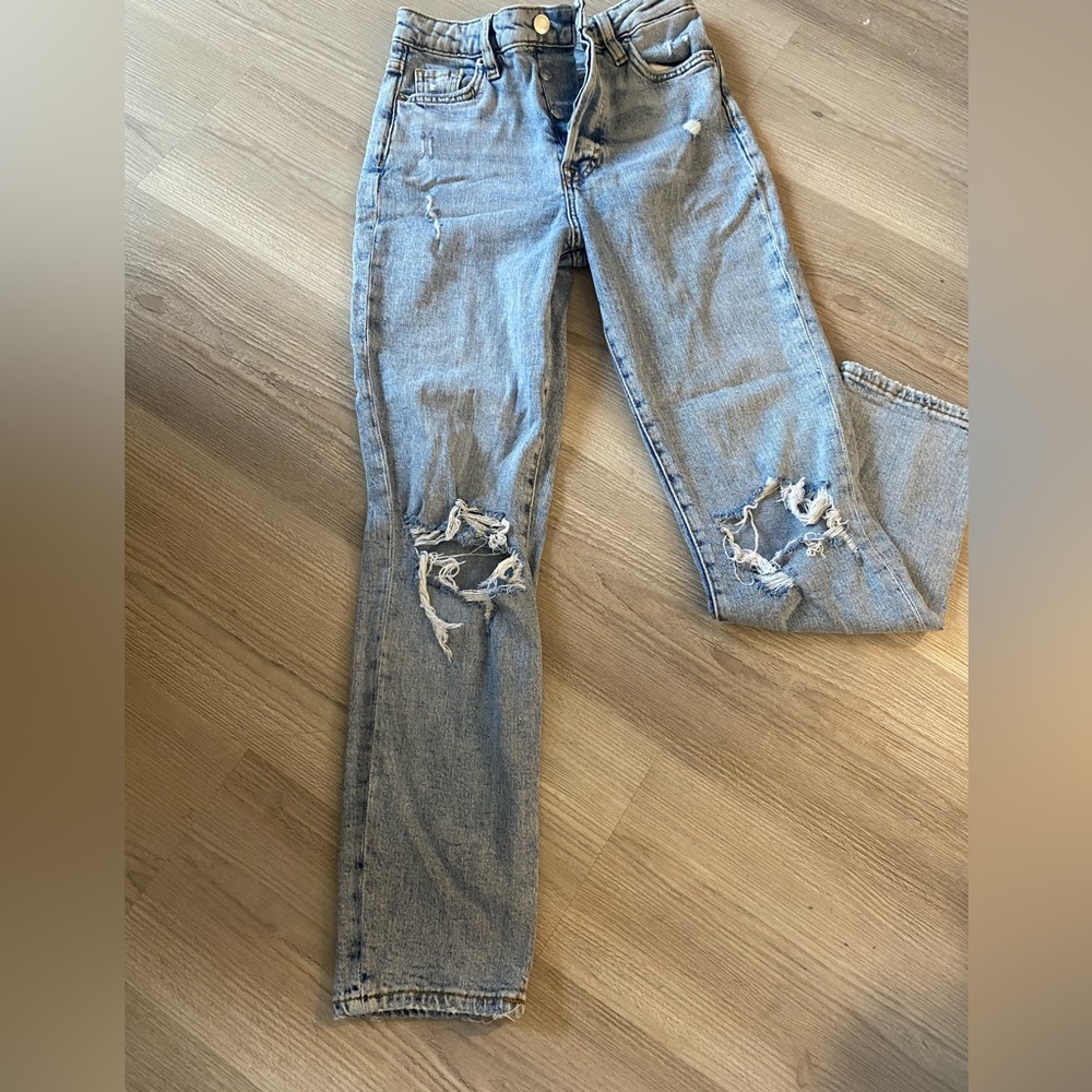 High rose straight leg light wash jeans